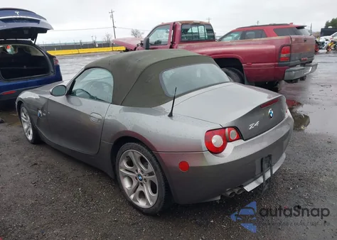 2005 BMW Z4 2.5I z USA, uszkodzony, nr VIN 4USBT33535LS56772
